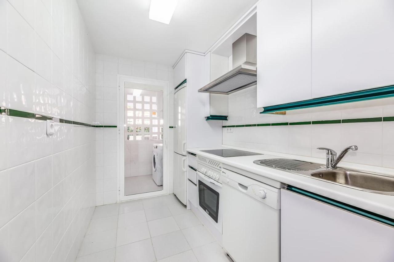 Relax, Comfort And Modern. La Dama De Noche. Bibiblue Appartement Marbella